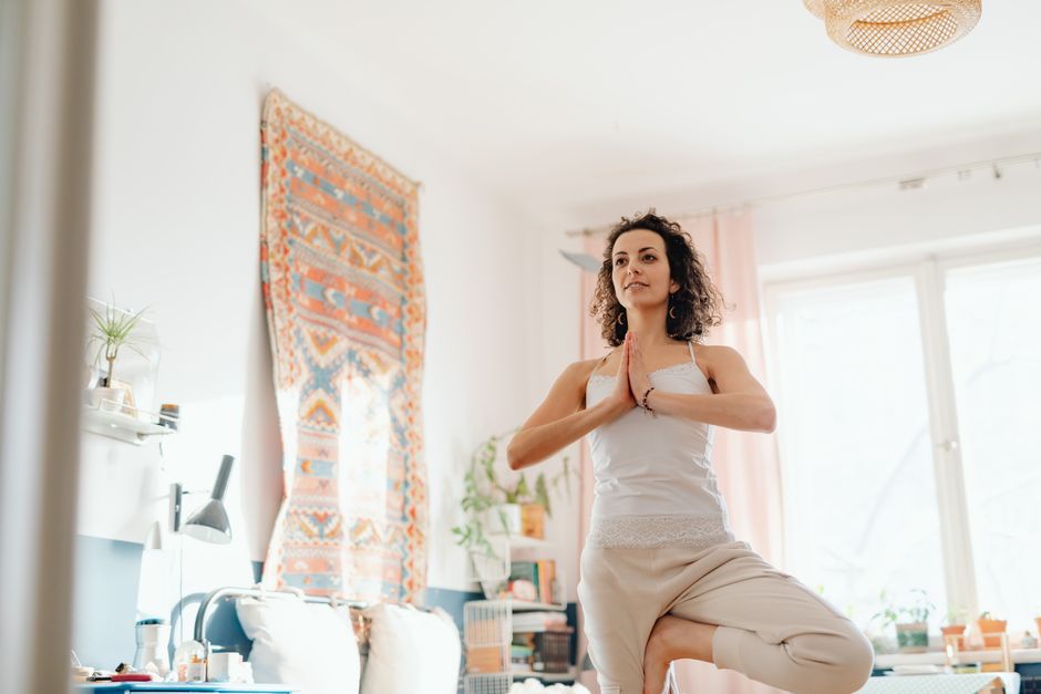 10 Morning Stretches for Adults Over 65