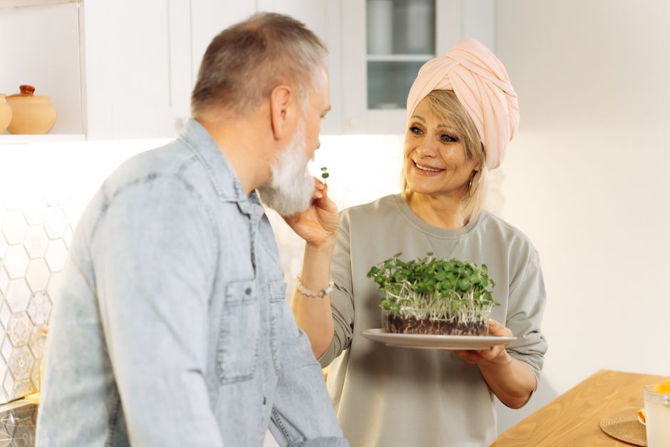 Start Your Day Right: Morning Routines for Active Seniors