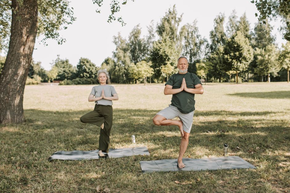 Why do seniors lose their balance? Causes and fixes